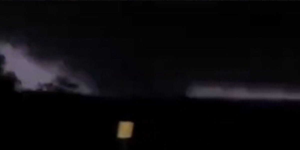 thebroderickwx's tweet image. May 4, 2007 vs May 18, 2025 - same towns, same time.