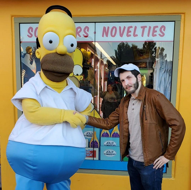 nikki @ C2E2 🍕 V-13 (@nikkinacks) on Twitter photo 