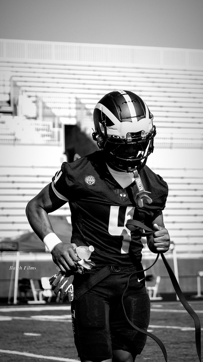 Javarris "Jay" Warner (@javarrisw112908) on Twitter photo soph szn hudl.com/v/2QDJf9
<a href="/RecruitGeorgia/">Recruit Georgia</a> <a href="/TroupRecruitz/">Troup Recruitz</a> <a href="/DHill39/">Coach David HILL</a> <a href="/coach_norv/">Norval McKenzie</a> <a href="/B_Quatro4/">Bryson Allen-Williams</a> <a href="/CoachDeGraf23/">Al DeGraffenreid</a> <a href="/CoachJuluke/">Jabbar Juluke</a> <a href="/CoachGoede/">Ryland Goede</a> <a href="/CoachDNic/">Derek Nicholson</a> <a href="/CoachHennes/">Tyler Hennes</a> <a href="/RicoZackery/">Coach Zackery</a> <a href="/G_miller11/">Grant Miller</a> <a href="/AveryBeanUM/">Avery Bean</a> <a href="/AnthonyJTucker/">Anthony Tucker</a> <a href="/BAMACoachG/">Robert Gillespie</a> <a href="/CoachChadScott/">Chad Scott</a> <a href="/CoachPickOC/">Coach Ray Pickering</a> <a href="/CoachTonyAlford/">Coach Tony Alford</a> soph szn hudl.com/v/2QDJf9
<a href="/RecruitGeorgia/">Recruit Georgia</a> <a href="/TroupRecruitz/">Troup Recruitz</a> <a href="/DHill39/">Coach David HILL</a> <a href="/coach_norv/">Norval McKenzie</a> <a href="/B_Quatro4/">Bryson Allen-Williams</a> <a href="/CoachDeGraf23/">Al DeGraffenreid</a> <a href="/CoachJuluke/">Jabbar Juluke</a> <a href="/CoachGoede/">Ryland Goede</a> <a href="/CoachDNic/">Derek Nicholson</a> <a href="/CoachHennes/">Tyler Hennes</a> <a href="/RicoZackery/">Coach Zackery</a> <a href="/G_miller11/">Grant Miller</a> <a href="/AveryBeanUM/">Avery Bean</a> <a href="/AnthonyJTucker/">Anthony Tucker</a> <a href="/BAMACoachG/">Robert Gillespie</a> <a href="/CoachChadScott/">Chad Scott</a> <a href="/CoachPickOC/">Coach Ray Pickering</a> <a href="/CoachTonyAlford/">Coach Tony Alford</a>