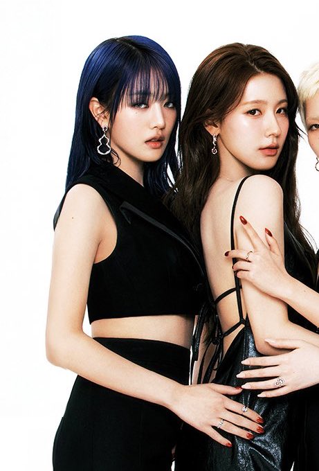 minnie (@hourlyminniee) on Twitter photo 