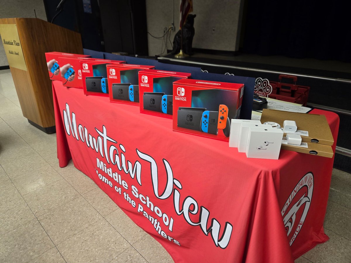 Mountain View School tweet media
