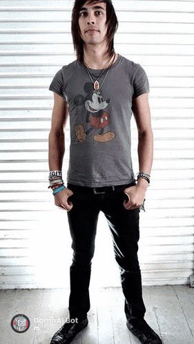 Manifest tweet media