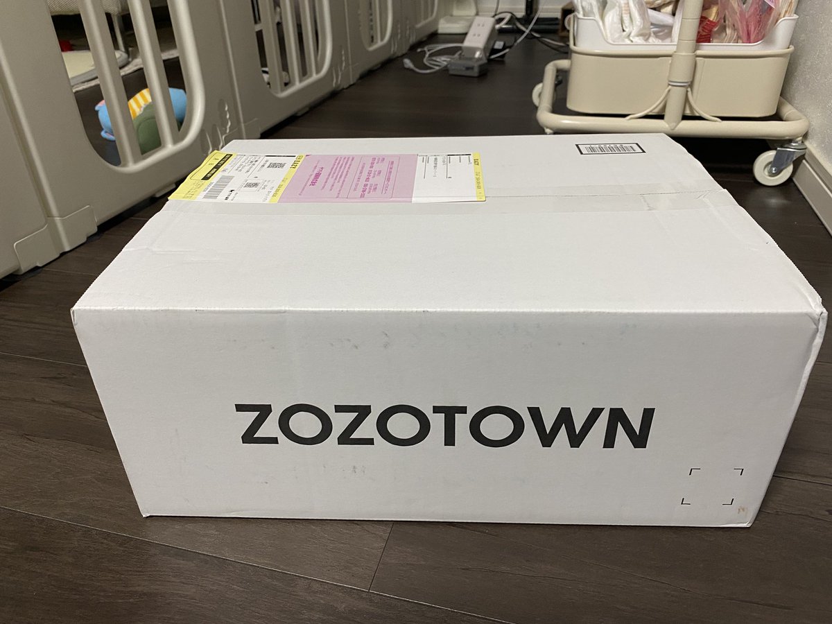 harupooooooon's tweet photo. #ZOZOWEEK箱CP 
#ZOZOWEEK箱CP https://t.co/vpR93vyb6d