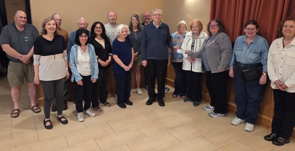 ChicagoShares's tweet image. We recently presented a $3,000 grant check and $1,000 vouchers to the St. Vincent DePaul Conference at St. Elizabeth of the Trinity. Congratulations to this important and impactful organization!