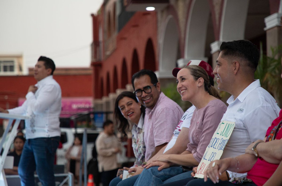 También estuvimos en #Villagrán, y me llevo más que una visita: me traigo anécdotas, peticiones y mucho entusiasmo por seguir trabajando.

Hoy más que nunca, tenemos claro que hacer equipo con la ciudadanía es el camino para lograr un mejor #Guanajuato.