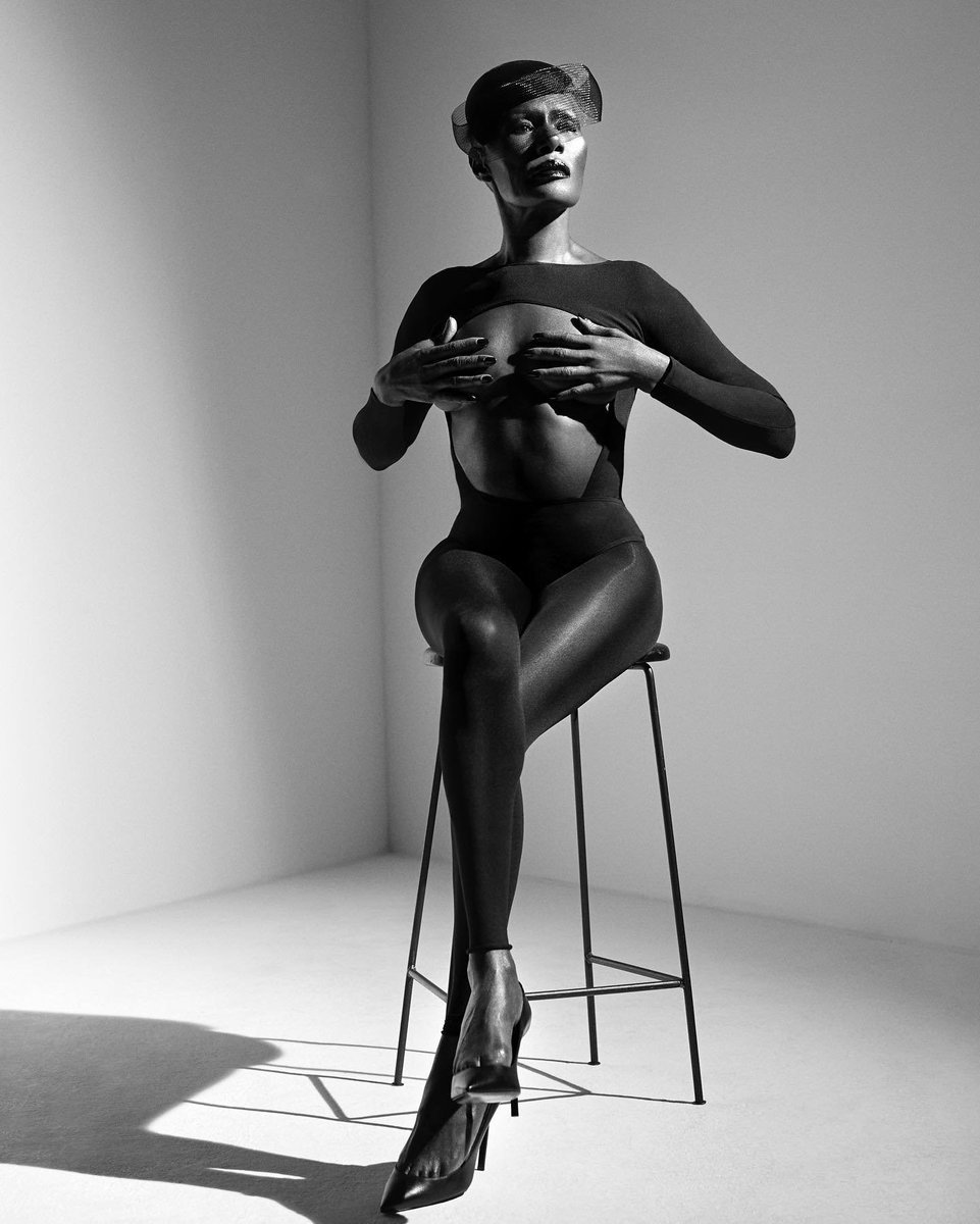 BeccaRBRoyalty's tweet photo. Happy 77th Birthday to the legendary Jamaican Queen and Pop Culture Icon, the incomparable Grace Jones! 🔥 https://t.co/MI71rm7YyF