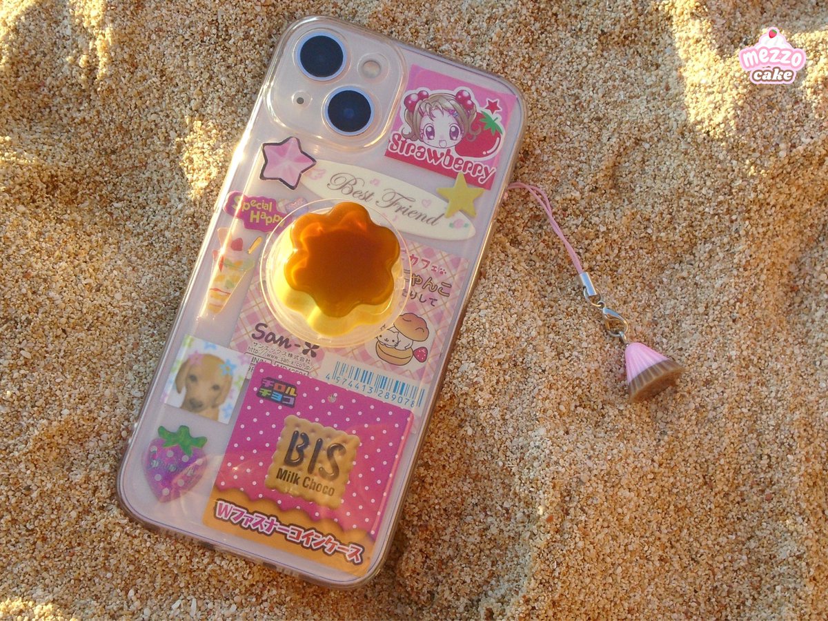 mezzocake's tweet photo. 🏖️🍮🍓 https://t.co/ERInqUkSqc
