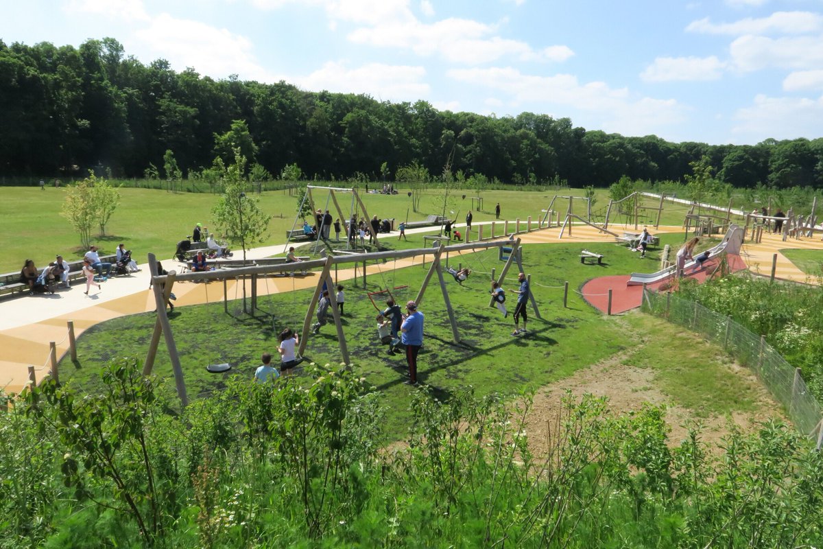 « Plus jeune, j’aurais payé cher pour avoir ça » : l’extension du parc de La Courneuve séduit déjà
➡️ l.leparisien.fr/MyYL
