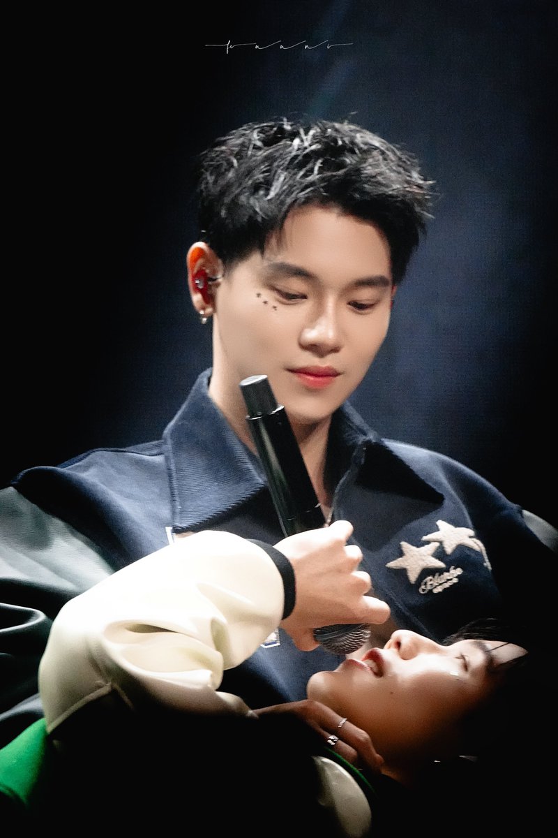 𝟮𝟱𝟬𝟱𝟭𝟴

เวอร์ชันหน้าหล่อล้วนๆ

#YinWarFMinBrazil
YINWAR IN BRAZIL
#yinyin_anw Yin Anan <a href="/yinyin_anw/">Yinyin</a> #หยิ่นวอร์