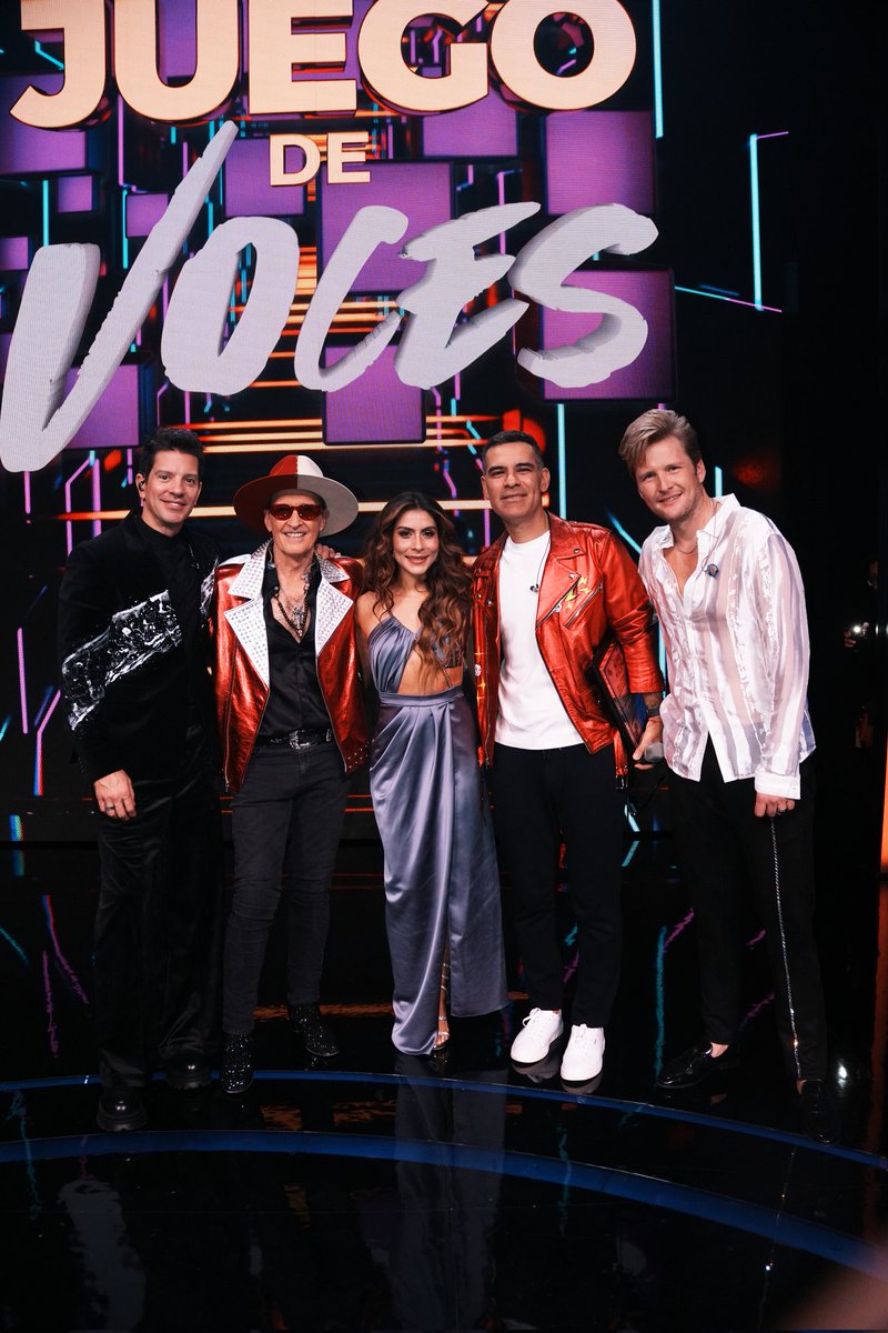 Felicidades pa, que gran show diste <a href="/EmmanuelOficial/">Emmanuel</a>, mi querido <a href="/RafaMarquezMX/">Rafa Marquez</a> un gusto volver a verte en #LaGranFinal de  <a href="/juegodevoces/">Juego De Voces</a> ✨🌟#AlexanderAcha  #JuegoDeVoces  #JuegoDeVoces #JDV  #LaGranFinal Muy guapos amigos <a href="/yahirmusic/">Yahir</a> <a href="/Sargentoleon/">María León</a> ❤️