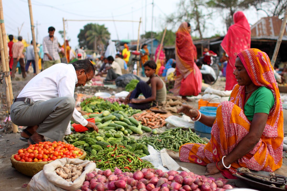 Join us in celebrating the International Day for Biological Diversity 2025 on 22 May! 

Financing the future: Why funding biodiversity conservation is key to achieving sustainable development in the Hindu Kush Himalaya (HKH) region?

Know more👉 lnkd.in/gi5Gd97c