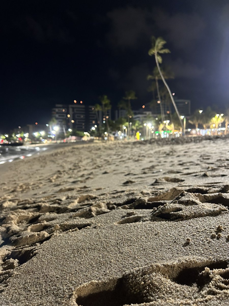 everttonmmendes's tweet photo. a vibe da praia https://t.co/OEW2tH6VLq