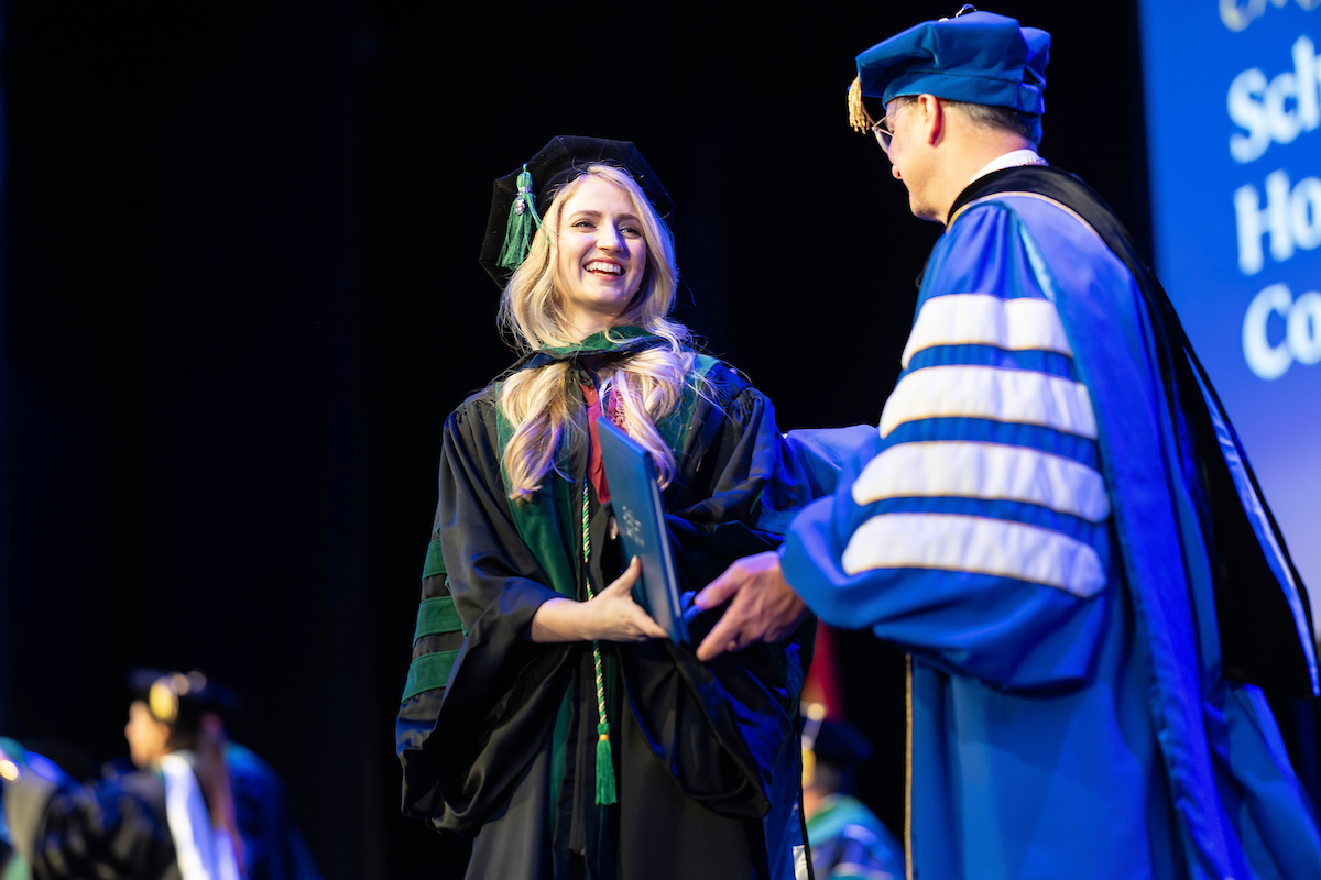 PresHendrickson's tweet image. Today at @creightonphx we closed out our commencement celebrations recognizing the #Classof2025 from @creightonspahp and first four-year cohort from @creigthonsom to complete their program entirely in Phoenix. Congratulations, graduates on becoming proud @creightonalumni!