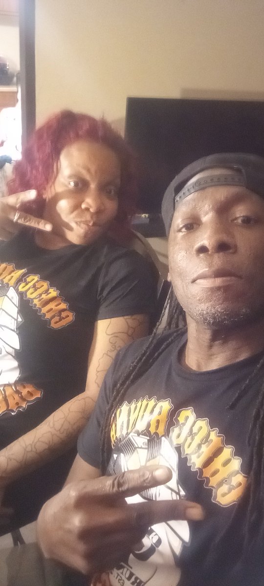 GeezieBabyTBMG's tweet image. With my round/business partner @dzirethebaddie in our shirts for our company, Checc Runnaz Mgmt.
Summer 2025 & beyond is gonna be major💯💯💯💯💯
#BAGGGangShyt