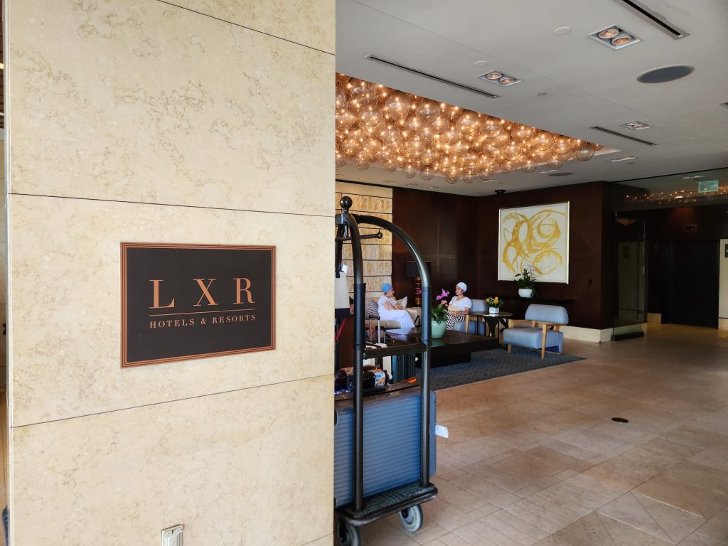 TripPlusTravel's tweet photo. Super excited to stay at this great hotel during my vacation in Hawaii!! Ka La'i Waikiki Beach, LXR Hotels & Resorts is definitely one of the best choices in Honolulu!! ^Randy
@Hilton @HiltonHonors
#kalai #lxrhotels #waikikibeach #honolulu #oahu #hawaii #travelphoto #tripplus https://t.co/ew4kM9Nwyc