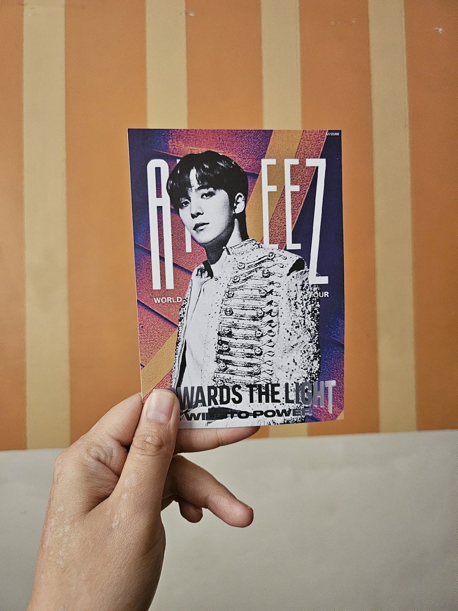 Got my bias' twin 🙈🥰 thank youuuuu