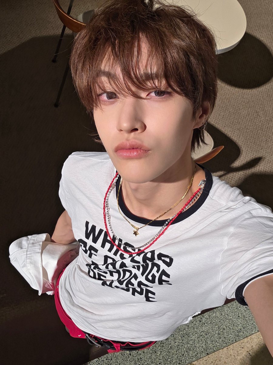 I don’t know about you, but today feels like the kind of Monday where things finally start clicking. The kind where you wanna fly up and just keep going. I’m here for it, if you are. Let’s take that leap together! 🔥🏃🏻‍♂️