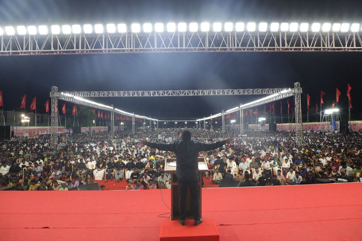 NTK_Musiri's tweet photo. மே18 இனப்படுகொலை நாள் 
18.05.2025
நாம் தமிழர் கட்சி சார்பாக தலைமை ஒருங்கிணைப்பாளர் செந்தமிழன் சீமான் 
அவர்கள்  தலைமையில் கோவை கொடிசியாவில் 
தமிழினப் பேரெழுச்சிப் பொதுக்கூட்டம் நடைபெற்றது...
#tamilaGenocideDay2025 https://t.co/mKY81NFxhQ