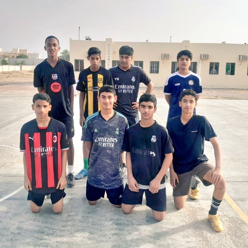 مدرسة عمرو بن الجموح ( 5 - 9 ) (@amrobarka) on Twitter photo أقيمت اليوم المباراة النهائية لكأس عمرو بن الجموح بين الصف التاسع 3 والتاسع 4 ،وتمكن فريق التاسع 3 من الفوز بركلات الترجيح بعد انتهاء الوقت الأصلي بتعادل السلبي
وسوف يتم تتويج الفريق الفائز غدا الثلاثاء في الطابور الصباحي.
#فعاليات_تعليمية_جنوب_الباطنة
<a href="/EduGovSbt/">تعليمية جنوب الباطنة</a> أقيمت اليوم المباراة النهائية لكأس عمرو بن الجموح بين الصف التاسع 3 والتاسع 4 ،وتمكن فريق التاسع 3 من الفوز بركلات الترجيح بعد انتهاء الوقت الأصلي بتعادل السلبي
وسوف يتم تتويج الفريق الفائز غدا الثلاثاء في الطابور الصباحي.
#فعاليات_تعليمية_جنوب_الباطنة
<a href="/EduGovSbt/">تعليمية جنوب الباطنة</a>
