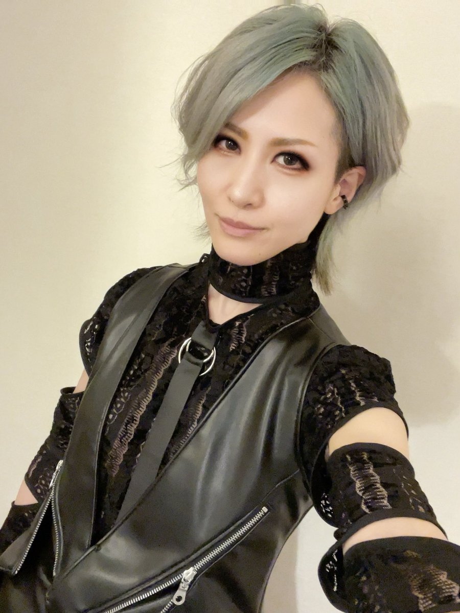 ヒサガ tweet media