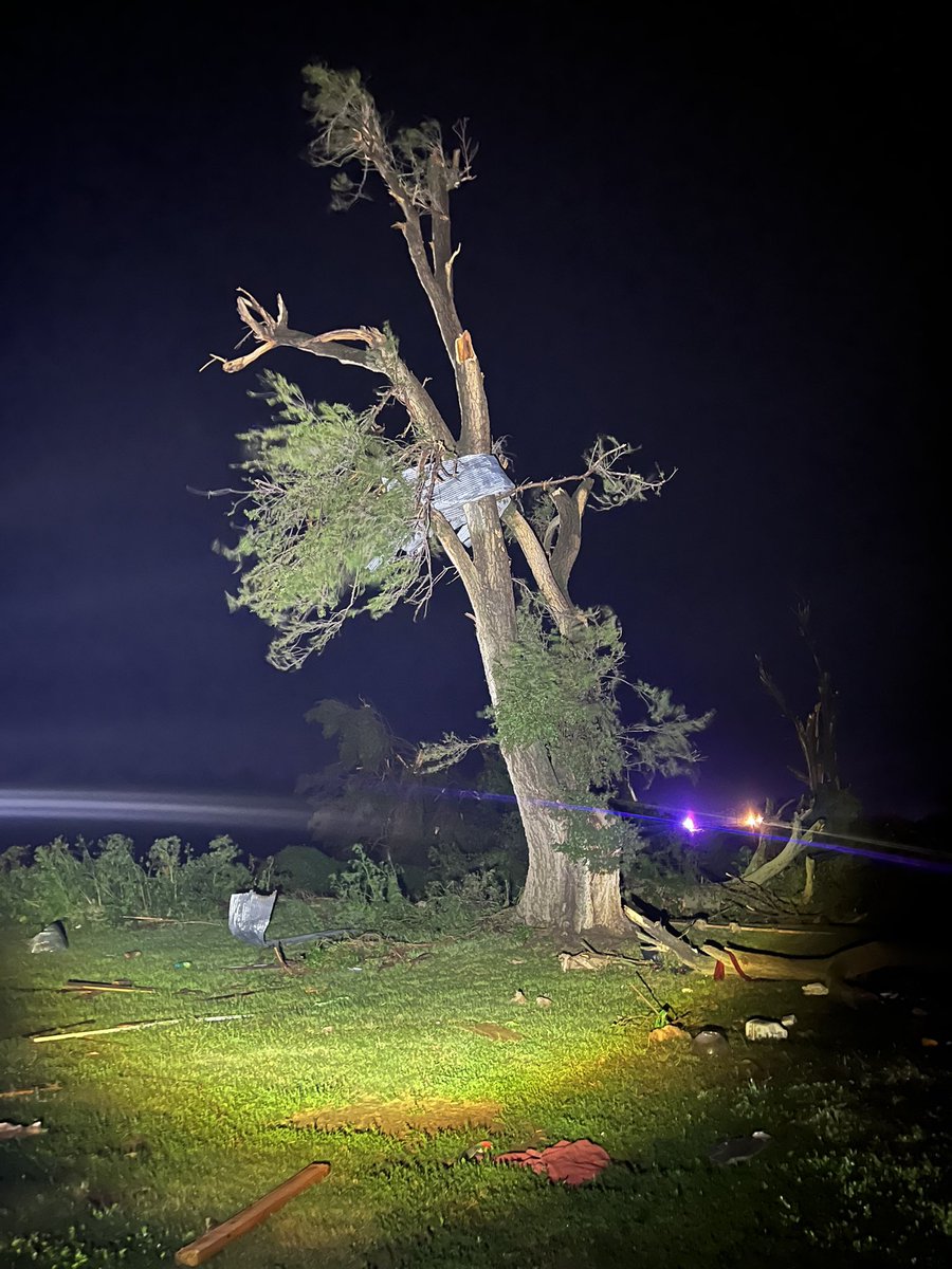 StormChaser220's tweet photo. Saw the large damaging wedge that hit this home northwest of Turon, Kansas. House and property destroyed. Just performed search and rescue and found couple in home and thank God no injuries. They made it to basement 30 mins prior. They and safe but very lucky to be alive. #kswx https://t.co/qn0zMC35wQ