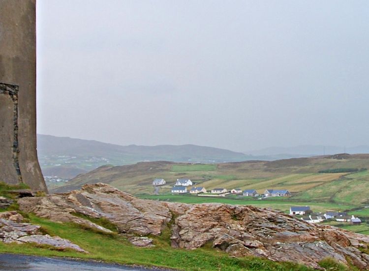 Yesterday's #EasyLikeSundayMorning 
#WhereInDonegal 
from #WeLoveDonegal 💚💛 

Was the most northerly point on the mainland #Ireland , 
Cionn Mhálanna / #MalinHead
#Inishowen #Donegal .
