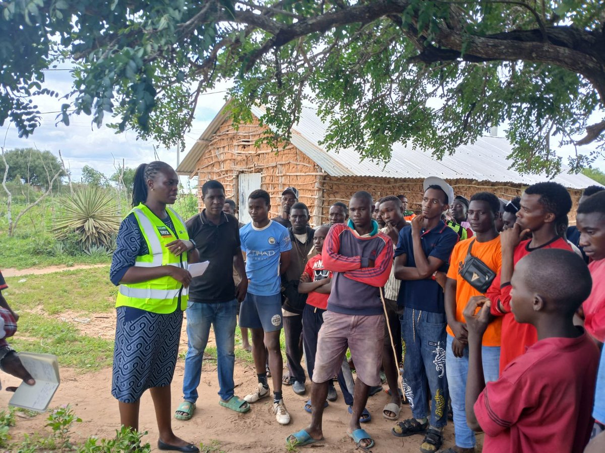 NACADAKenya's tweet image. 🌿💙 TANA RIVER UNITES AGAINST DRUG ABUSE &amp;amp; FOR PEACE! 💙🌿

#CommunityDialogue #DrugFreeGeneration

Our Tana River County Coordination Office made a powerful impact in Ngao Sub-Location through transformative engagements:

🗣️ KEY COMMUNITY SESSIONS:
✅ Main Forum: Addressed the