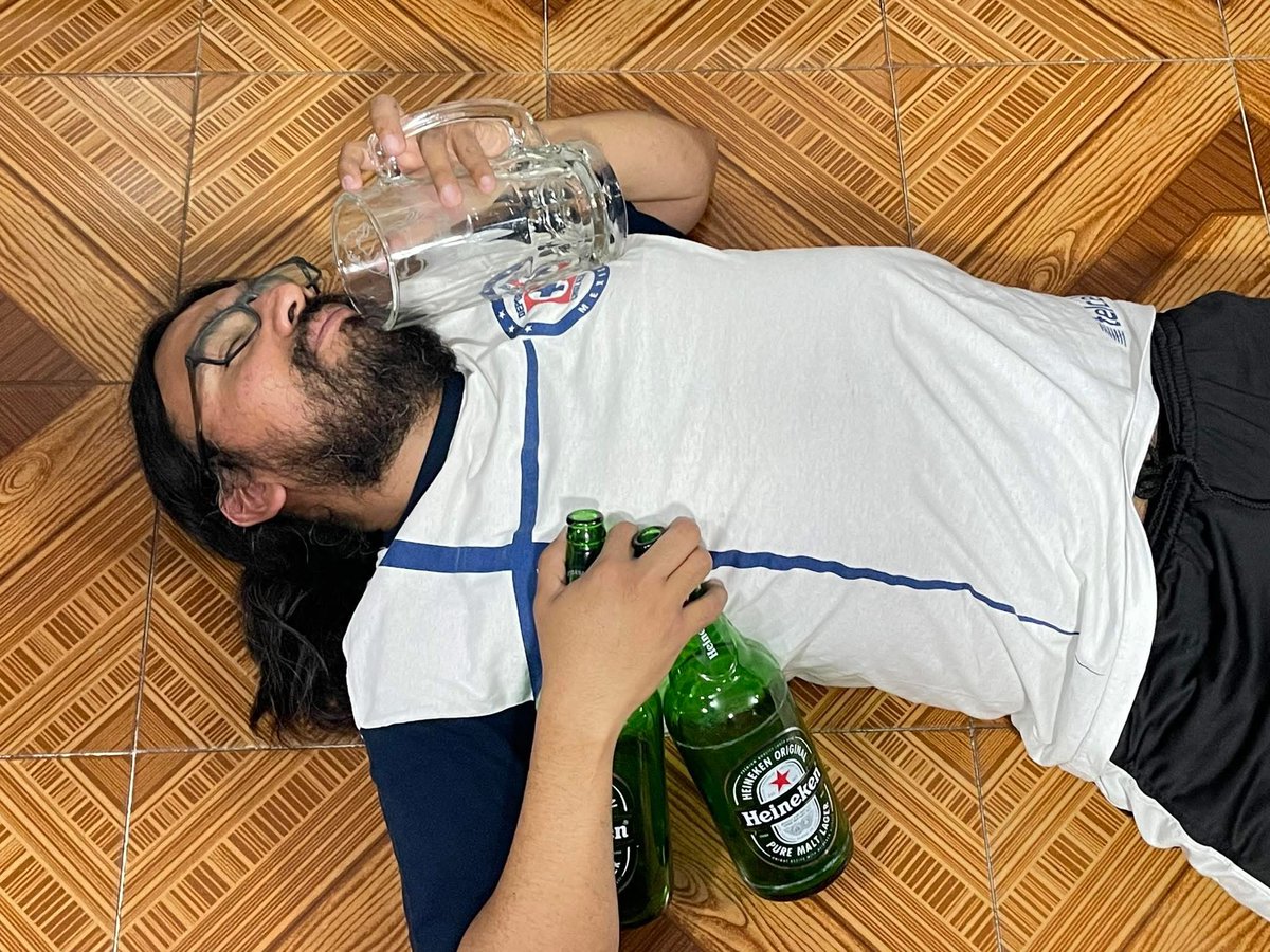 MerolLalo's tweet photo. @CruzAzul  no se preocupen por mí culeros, yo ya estoy muerto https://t.co/cXrMa9HYac