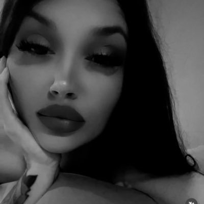 nikcmello's tweet photo. #NewProfilePic https://t.co/HH4B8EtClv