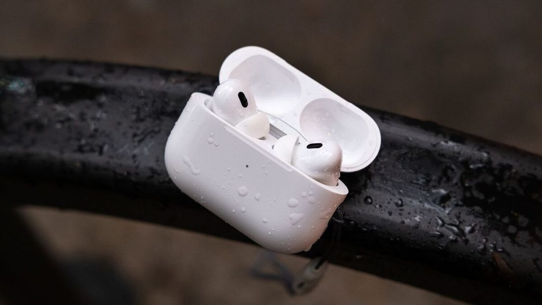 CeotechI's tweet photo. AirPods: nessun aggiornamento hardware fino al 2026
#2026 #AI #AirPods #AirPodsPro #AirPodsPro3 #Anticipazioni #Audio #Auricolari #GadgetTech #Indiscrezioni #IntelligenzaArtificiale #Leak #MingChiKuo #Novità #Rumors #SmartDevice #TechNews #Tecnologia
https://t.co/3Yx6fK55CI https://t.co/MZCkokDVsR