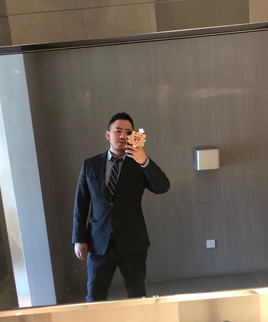 スーツは鎧。中身はただの甘えん坊です