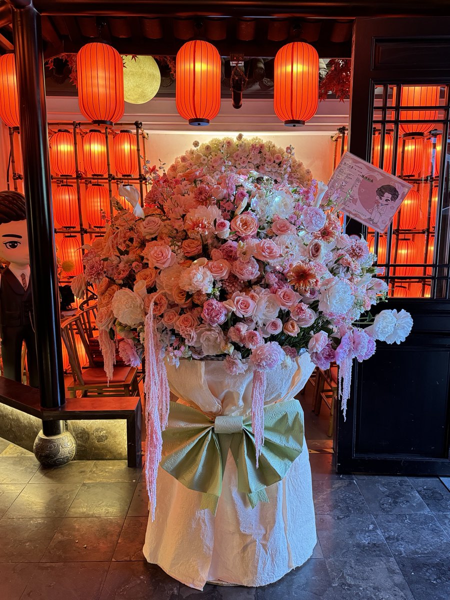 dengxindiary_pp's tweet photo. 2025.05.19📝
我会陪你很久很久♾️

🎶风再大夜再黑总会有我啊
时间会验证我多爱你呀
就这样静静地陪着你长大
我的温柔是你的专属啊🎶

#เติ้งหลุน #邓伦 #denglun 
#ไส้ตะเกียงdiary🕯 https://t.co/0ontkMKtbn