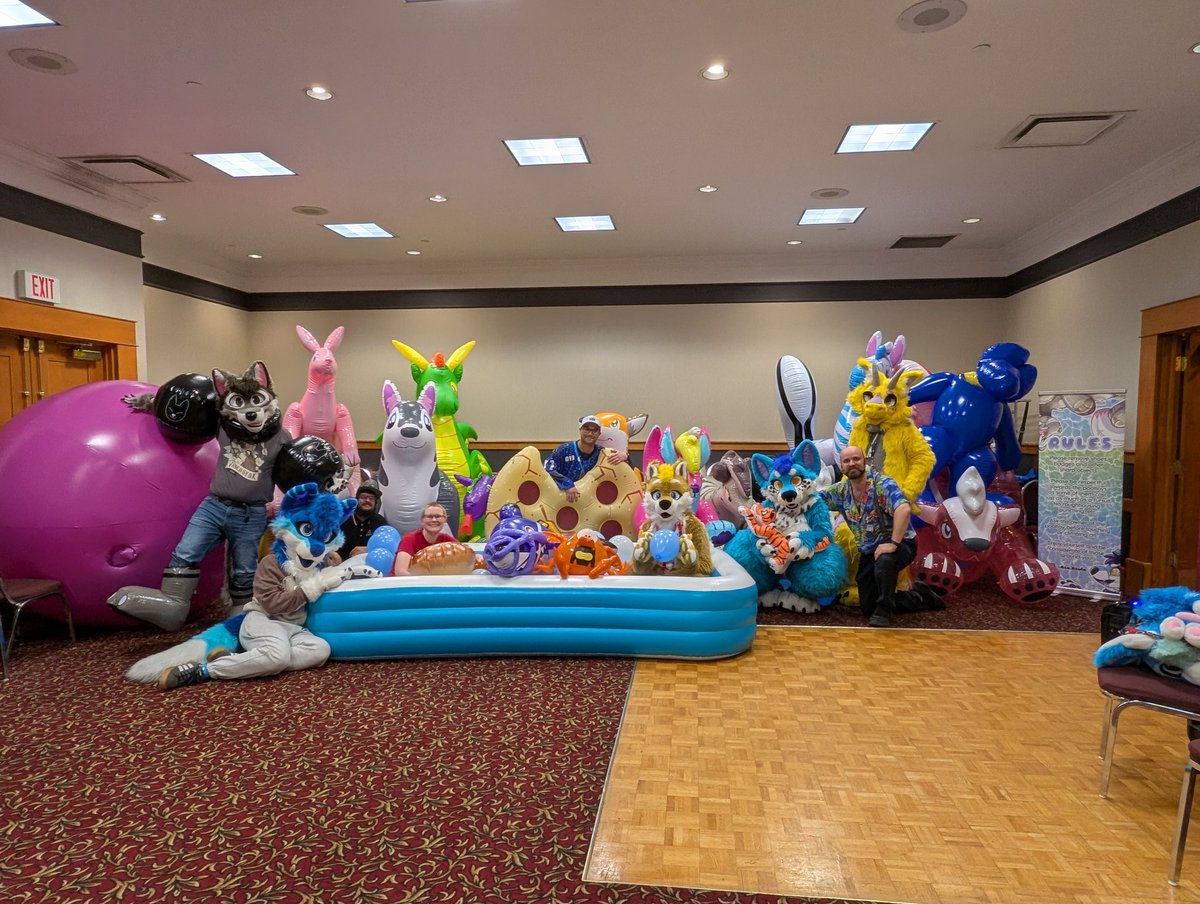 AzuAzulaa's tweet image. Just gonna drop this here as well 
Thank you Calfurry 🫶