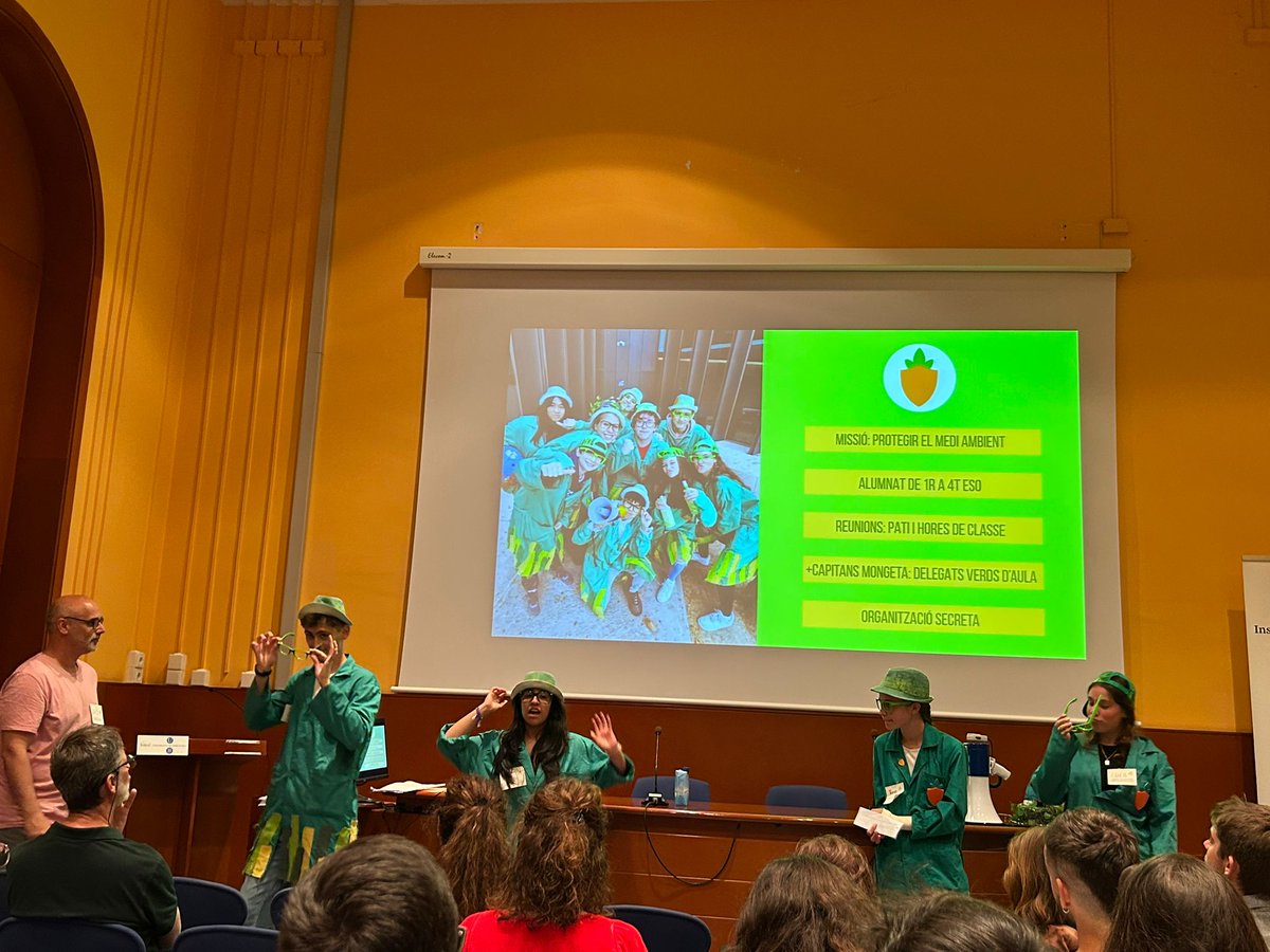 Dissabte vam ser presents a les VI Jornades d’Educació Ecosocial “Somiant ecotopies, cuidant el futur”, de l’IDP UB i Fuhem on vam parlar sobre la perspectiva ecotòpica a l’educació #BlauFEP <a href="/escolesxesc/">EscolesXESC</a> <a href="/esenred21/">ESenRED</a> #EscolesSostenibles