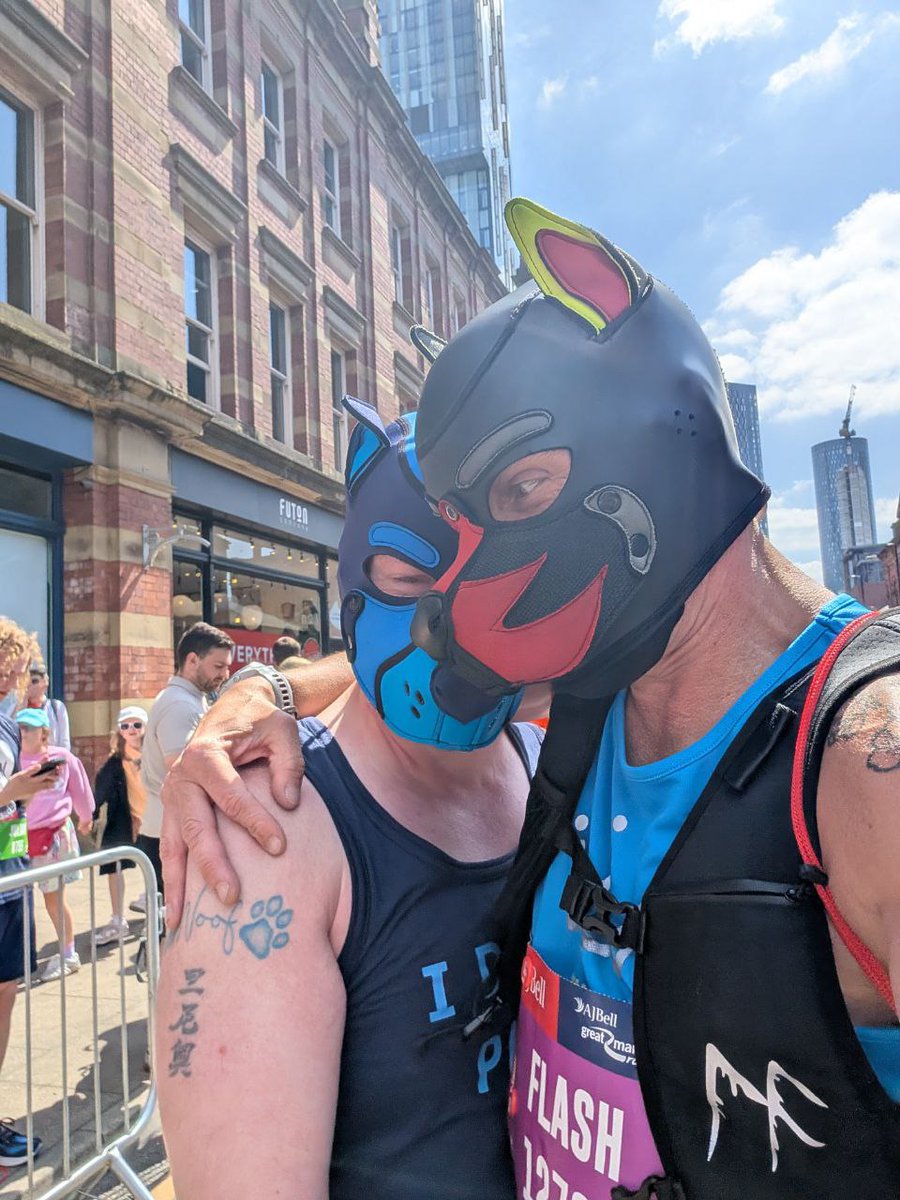 WoofThepup's tweet photo. "When times are the darkest.. it is the time you can shine the brightest..." This is what true support looks like @flash_mutt comforting a very rare emotional Woof. Lean on your pack when you need it, we all carry each other 🫶🫶🫶#alphapup #omegapup #runningpups #fundraising