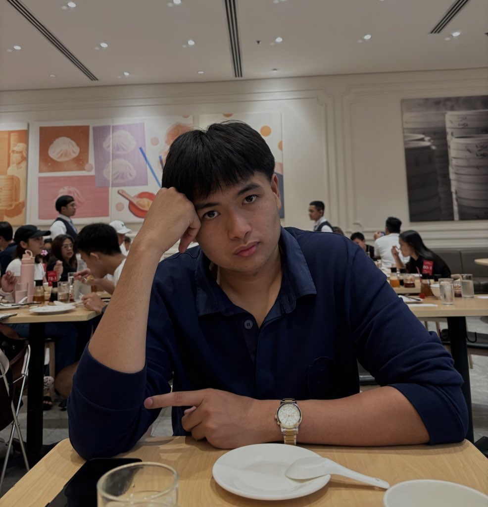 rizhnics's tweet photo. ᡣ𐭩 https://t.co/YKftFawwKP
