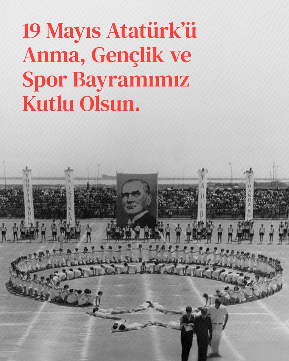 Cumhuriyetimizin kurucusu Ulu Önder Mustafa Kemal Atatürk’ün gençliğe armağan ettiği bu özel günde, geleceğimizi aydınlatan tüm gençlerimizin 19 Mayıs Atatürk’ü Anma, Gençlik ve Spor Bayramı kutlu olsun.