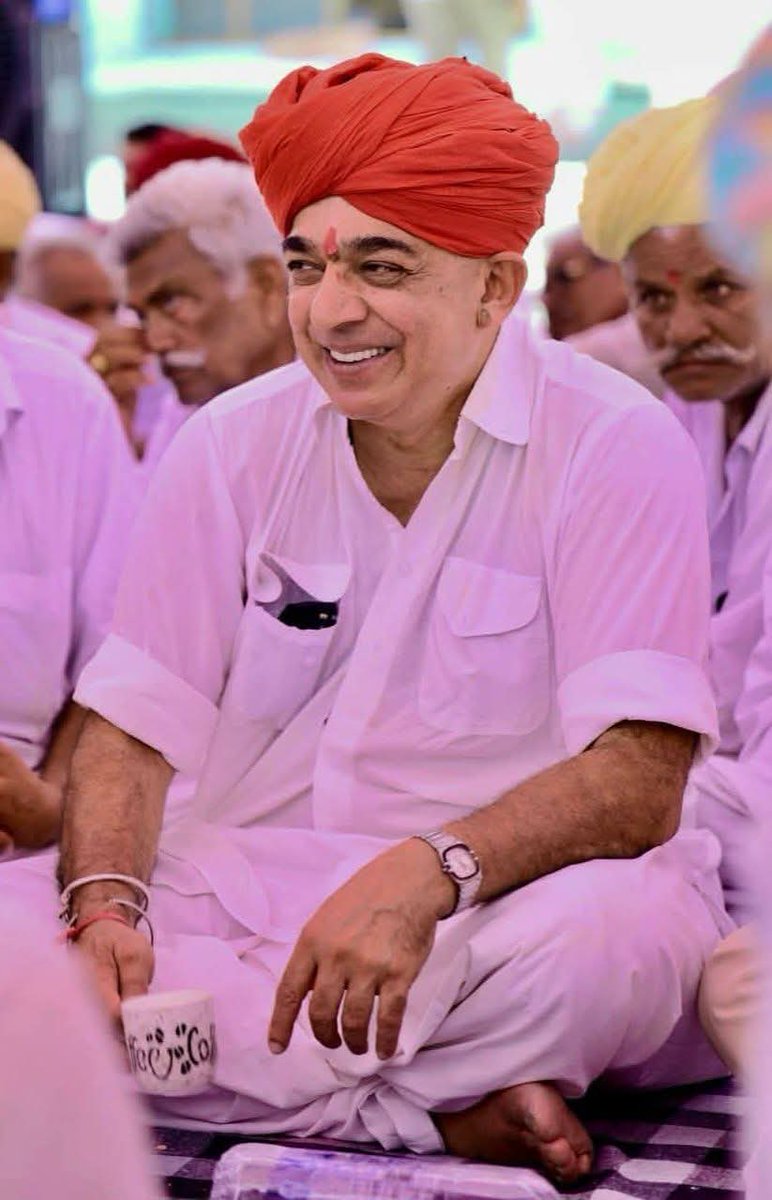 बाड़मेर-जैसलमेर के पूर्व सांसद श्री मानवेंद्र सिंह जसोल जी को जन्मदिवस की हार्दिक बधाई एवं शुभकामनाएं।

ईश्वर से आपके उत्तम स्वास्थ्य एवं दीर्घायु जीवन की कामना करता हूं।

<a href="/ManvendraJasol/">Manvendra Singh</a>
