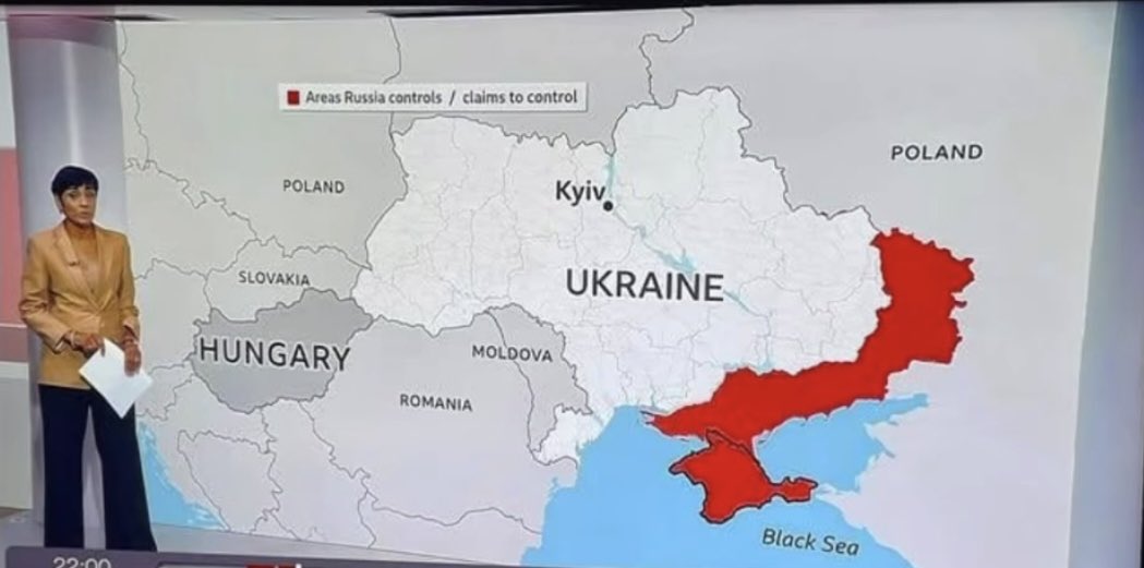 JackMichalewski's tweet image. While Putin invades Ukraine… Poland quietly annexes Russia?
TV graphics department just opened a second front! Props for colors as well! 🇵🇱🇺🇦🤝
#MapFail #Geopolitics #TVBlooper #PolandStrong #Ukraine #NewsGoneWild
@nexta_tv @MapsWithoutSense