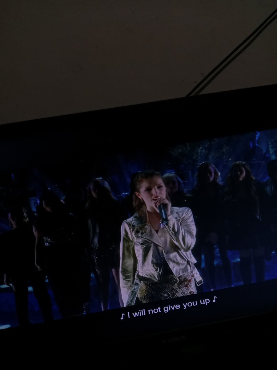 nutchelll's tweet image. Pitch perfect is literally my comfort movie!! 🥹