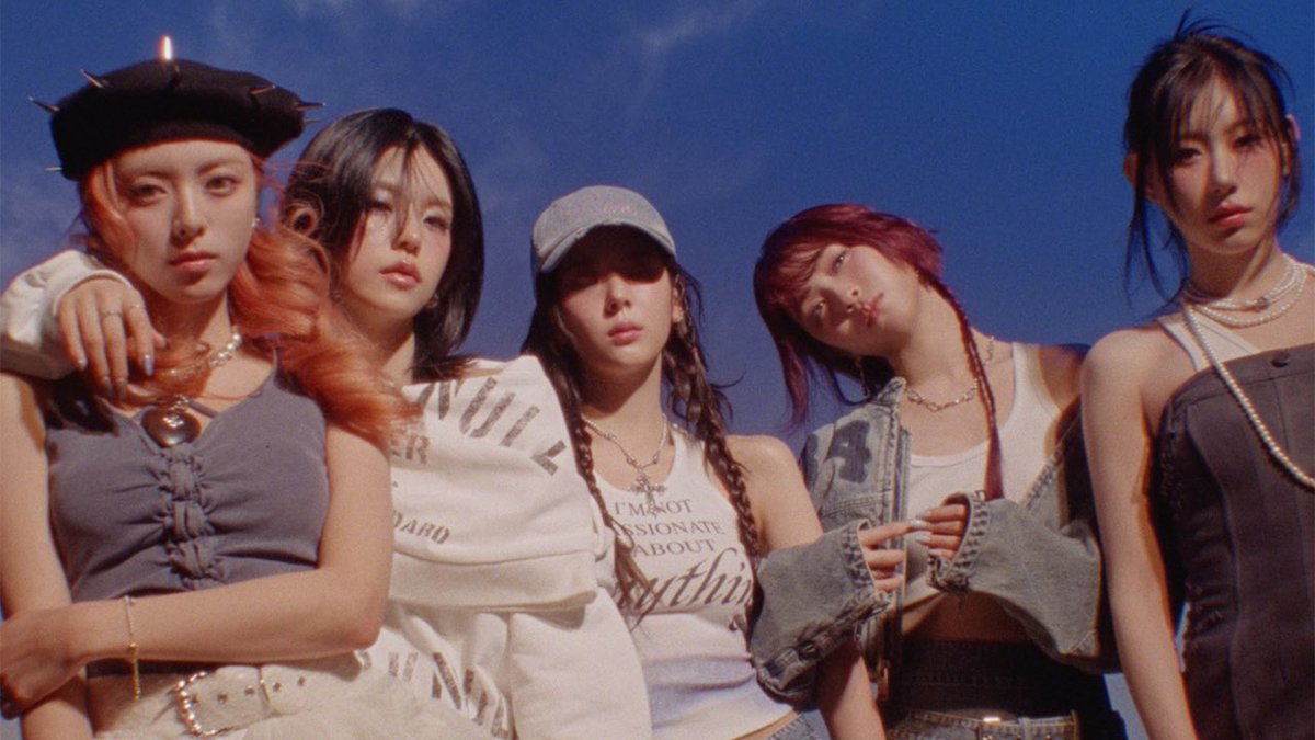 keitadj3's tweet image. 2025年6月カムバック大戦！🌼

June
05 #ENHYPEN
09 #ITZY✨
09 #KISSOFLIFE✨
11 #aoen debut
16 #ILLIT✨
27 #KATSEYE✨
TBD #fromis_9 
TBD #aespa
TBD #QWER
TBD #izna
TBD #HEARTS2HEARTS