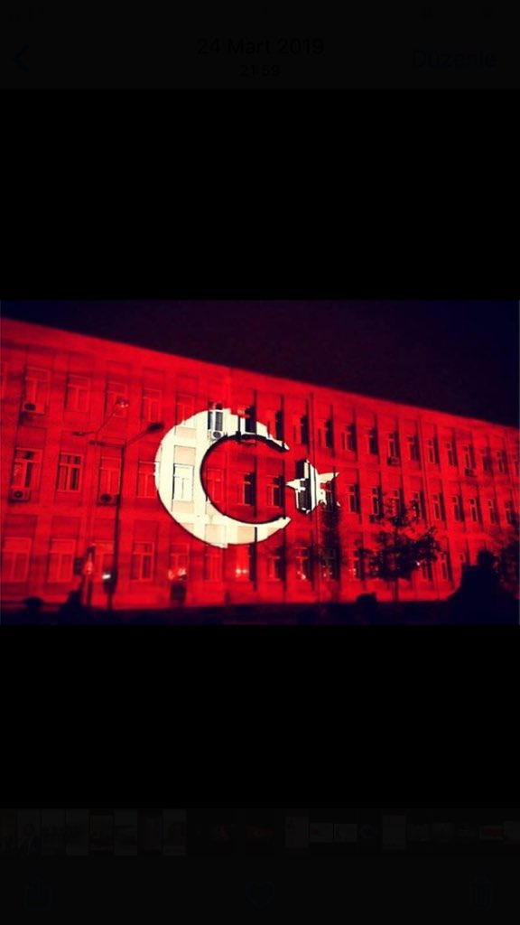 19 Mayıs  Atatürk'ü Anma, Gençlik ve Spor Bayramı,mız kutlu olsun.

Başta Gazi Mustafa Kemal Atatürk ve silah arkadaşlarını  saygı, minnet, ve rahmetle anıyorum. #19Mayıs🇹🇷🇹🇷