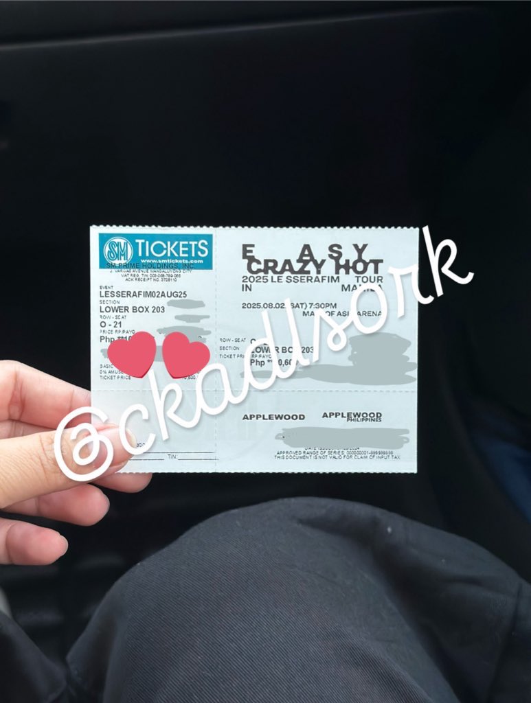 ckadlsork's tweet photo. LFB/WTS - Selling my extra LB! ♥️

Open for meet-ups in Pasig &amp; Ayala Makati! 
RFS: Secured desired seat!

DM me if interested!
#EASY_CRAZY_HOT_IN_MANILA 
#LESSERAFIM #LE_SSERAFIM https://t.co/gxlv2vTqGp