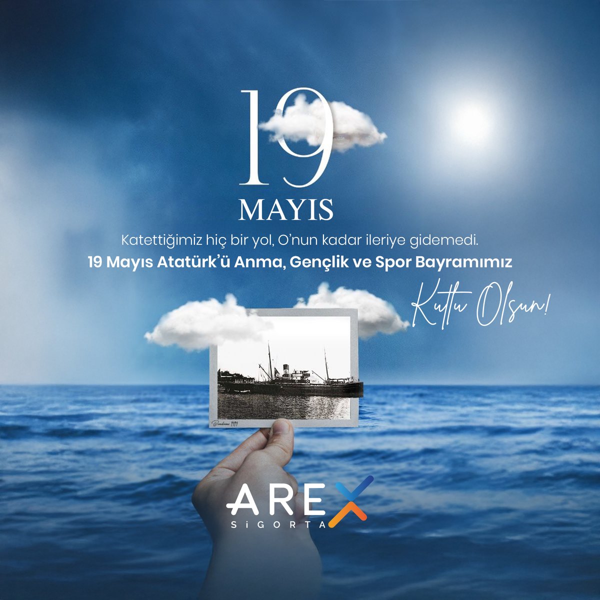 "Geleceği gençler aydınlatacak!"
106 yıl önce Samsun’dan doğan umut, bugün gençlerimizin yüreğinde yaşamaya devam ediyor.
Atatürk’ü saygı ve minnetle anıyor, tüm gençlerimizin 19 Mayıs Atatürk’ü Anma, Gençlik ve Spor Bayramı’nı gururla kutluyoruz. 🇹🇷
#19Mayıs #Atatürk ı #106Yıl