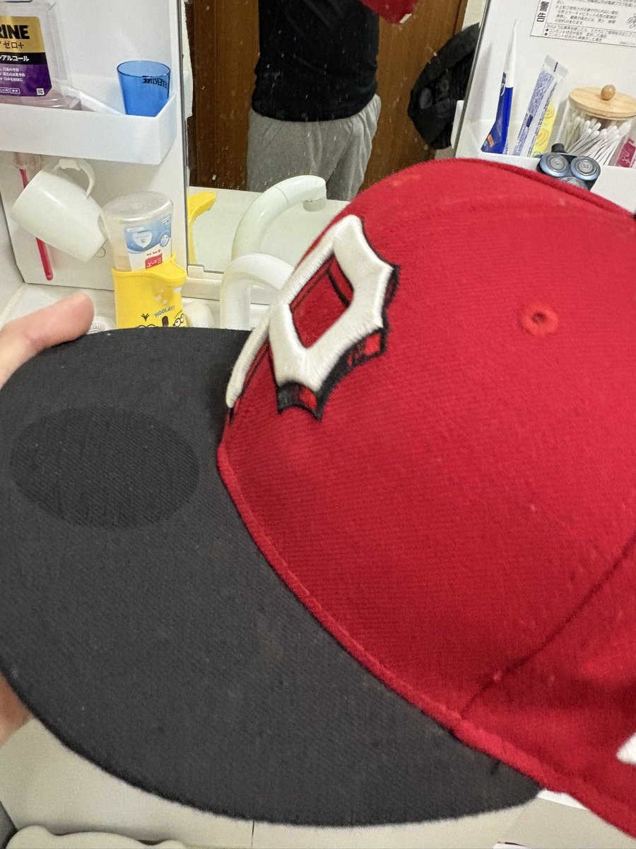 Daichi050727's tweet photo. 数回しか使用してないから綺麗な状態です！
って説明文で買ったけどこれ？笑 https://t.co/GhUv4nK36I