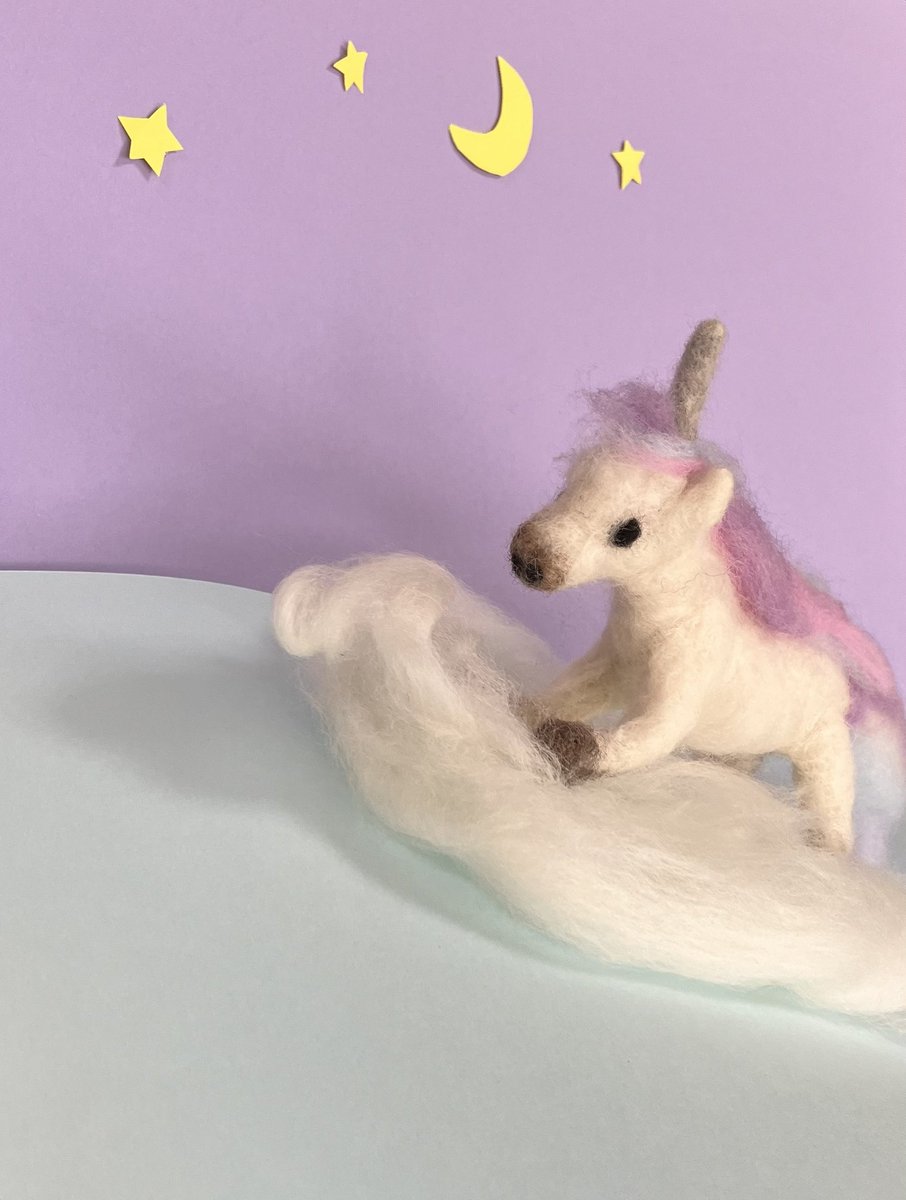 comcafe2019's tweet photo. パステルカラーが綺麗なユニコーン🦄
可愛いユニコーンを見つめて寝ると良いことがあるかもしれませんね🫶

#こみっとプレイス
#羊毛フェルト 
#ユニコーン https://t.co/g6PvYh5tBK