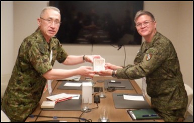 jgsdf_gcc_pao's tweet image. #陸上総隊 司令部幕僚長は、令和７年５月５日（月）～９日（金）までの間、米国フロリダ州タンパにおいて特殊作戦に係る国際会議等（ #SOFWEEK ）に参加しました。#陸上自衛隊