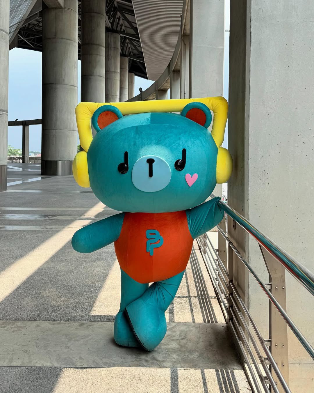 GMMTV pondphuwin permpoon マスコット 訳あり品 GMMTV pondphuwin