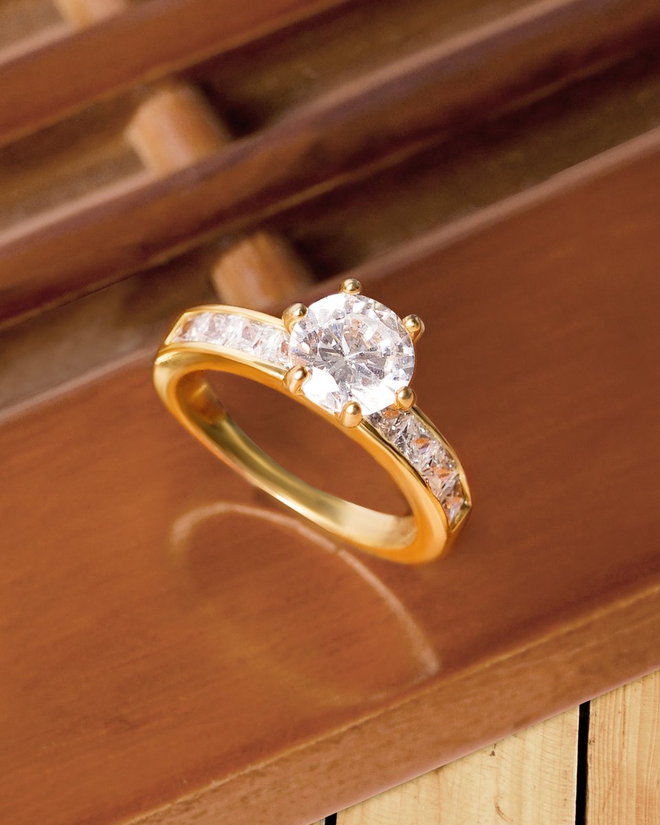 mikanajp's tweet image. A promise that echoes, love that grows. 💍💖

🔎 Etanaru Ring
🔎Masuyo Ring
🔎 Terumi Ring

#MikanaCarefreeLuxury #MomentsWithMom #PromiseRingCollection