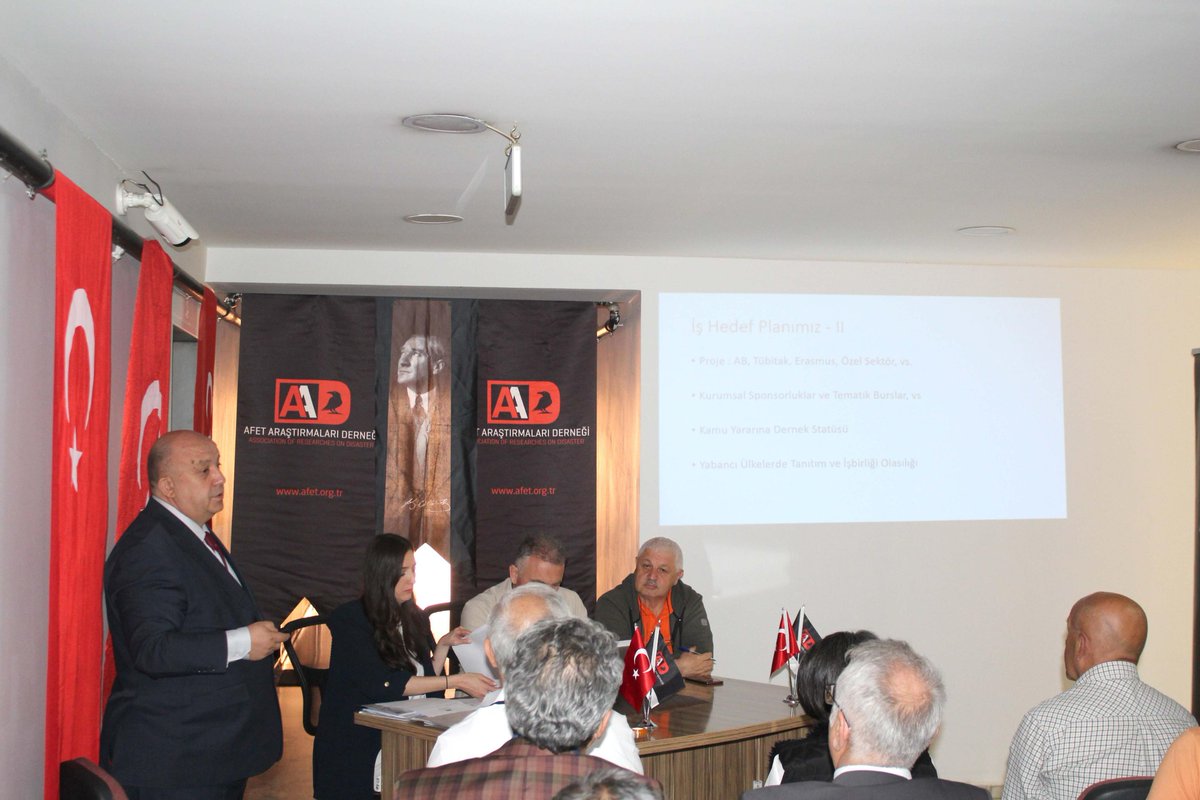 AFET ARAŞTIRMALARI DERNEĞİ IV. OLAĞAN GENEL KURULUNU GERÇEKLEŞTİRDİ

Afet Araştırmaları Derneği 4. Olağan Genel Kurulu, 18 Mayıs 2025 tarihinde Ankara'daki Dernek Genel Merkezimizde üyelerimizin heyecanlı katılımıyla gerçekleştirildi.

2025-2028 dönemi için seçilen Yönetim